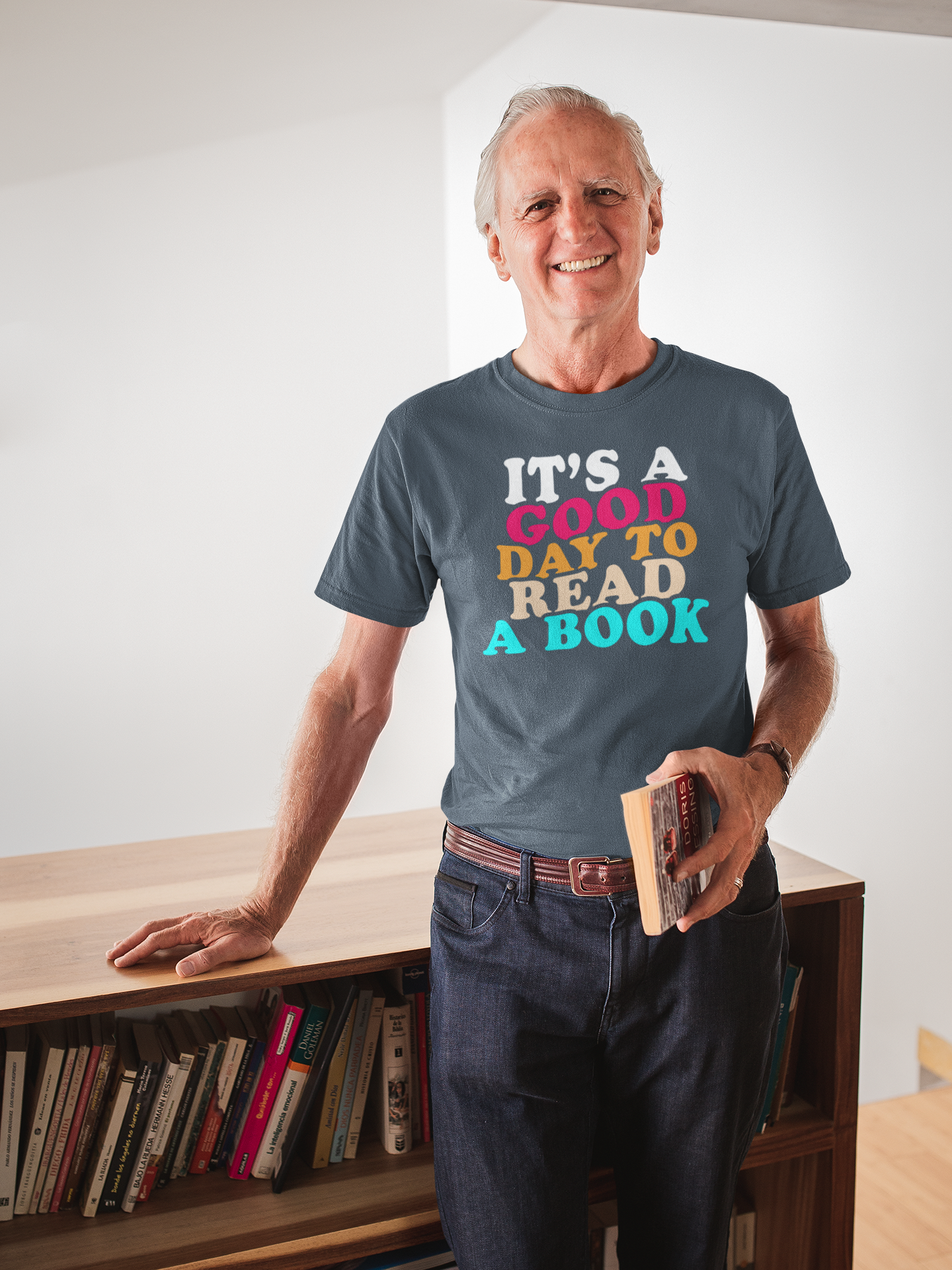 Its A Good Day To Read - Bookworm Hobby Tee